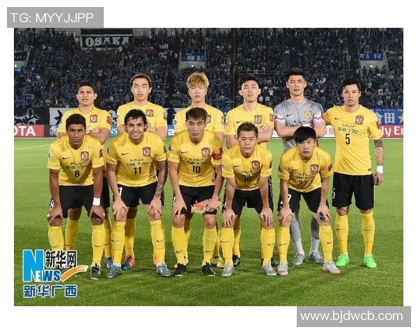 赛后分析：上海足球队与广州足球队实力对比及比赛亮点回顾