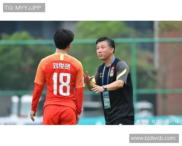 武汉羽毛球队以62分稳居杯赛积分榜首位展现强劲实力