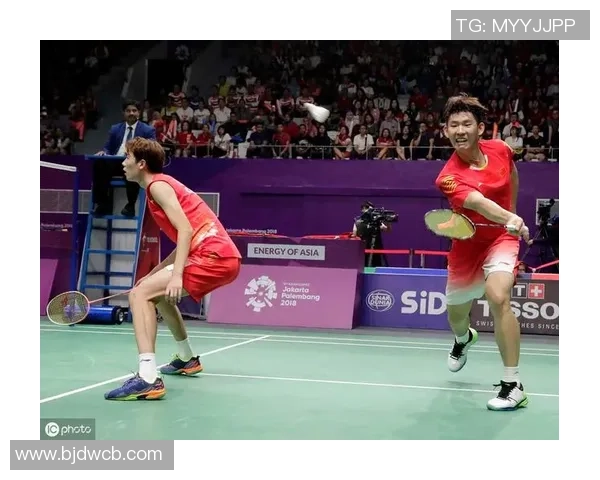 重庆羽毛球队快攻战术解析与实战应用探讨 重庆羽毛球队快攻战术解析与实战应用探讨