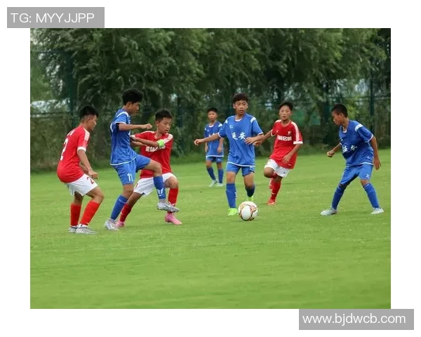 足球明星齐聚一堂共同献声为足球梦想助力传递激情与希望